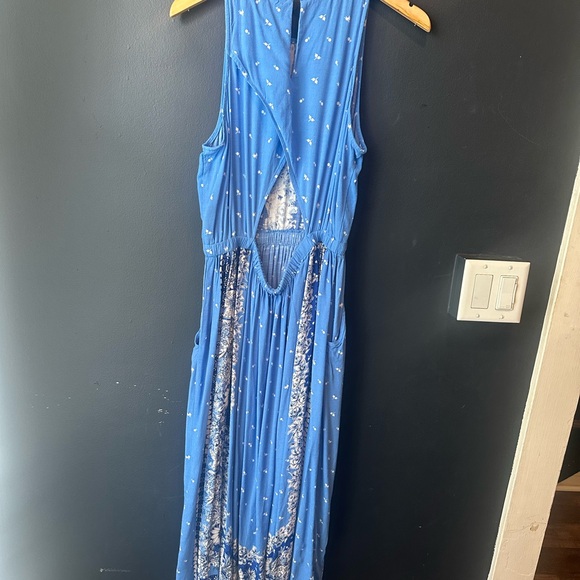 LOFT Sky Blue and White Floral Maxi Dress - Picture 5 of 5